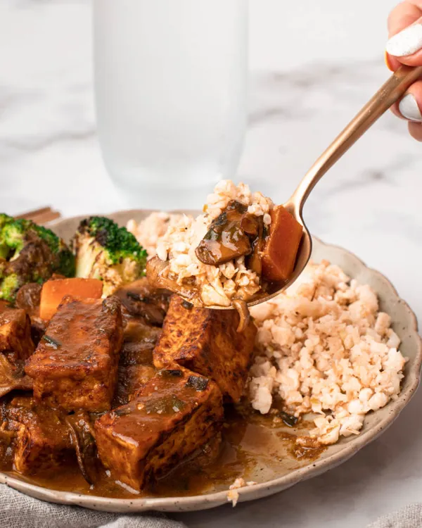 Vegan Keto Japanese Curry with Cauliflower Rice