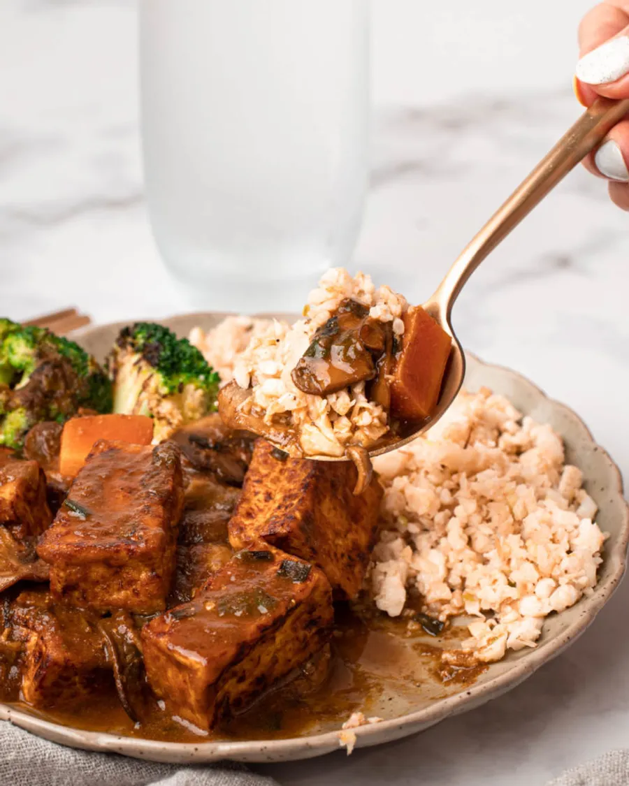 Vegan Keto Japanese Curry with Cauliflower Rice