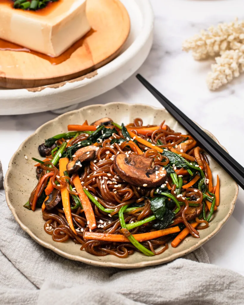 shirataki noodle stir-fry