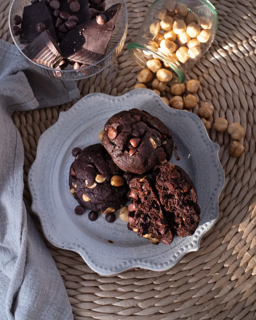 Keto Vegan Chocolate Cookies