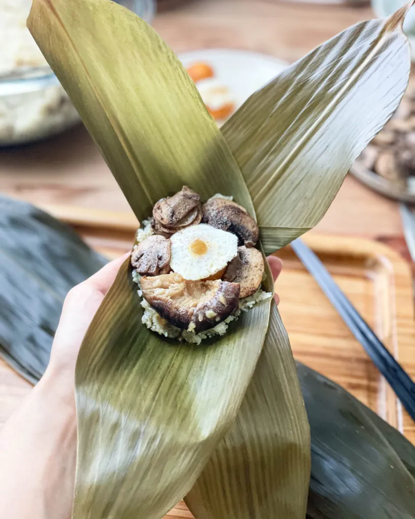 how to wrap vegetarian keto rice dumplings